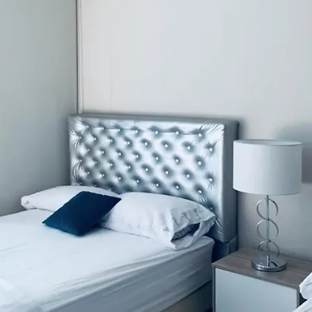 Beautiful Apartment *